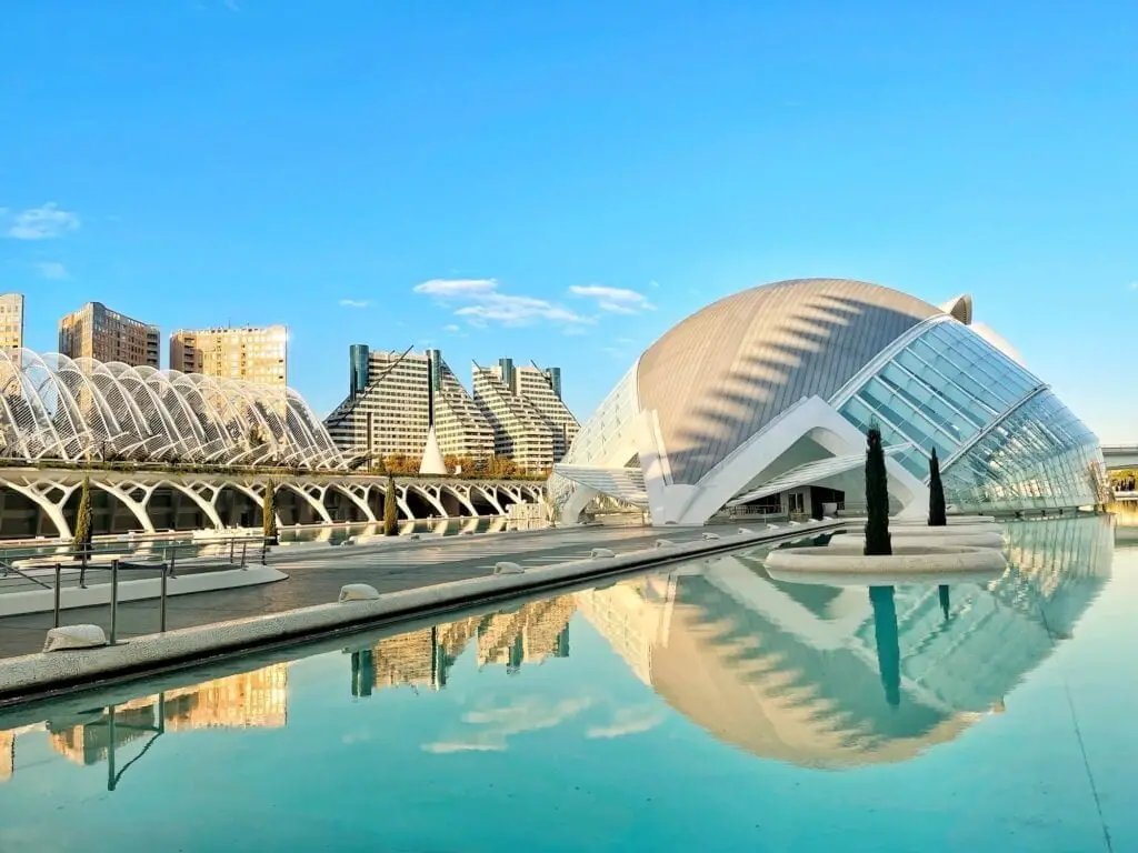 architecture in valencia